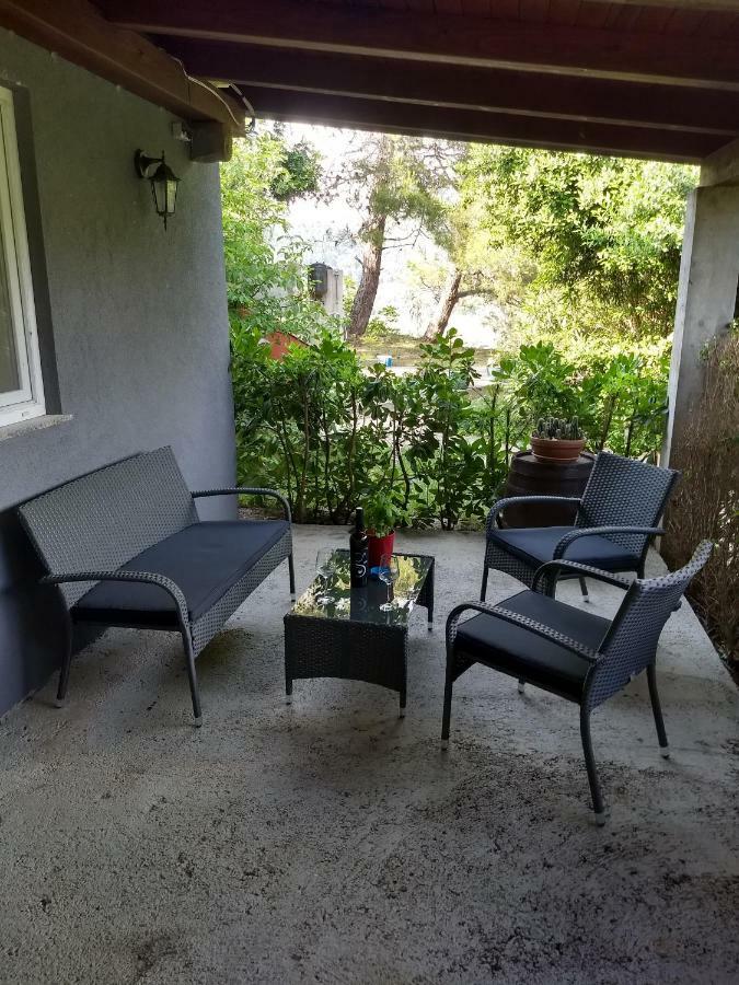 Apartman Tariba Supetarska Draga Exterior foto